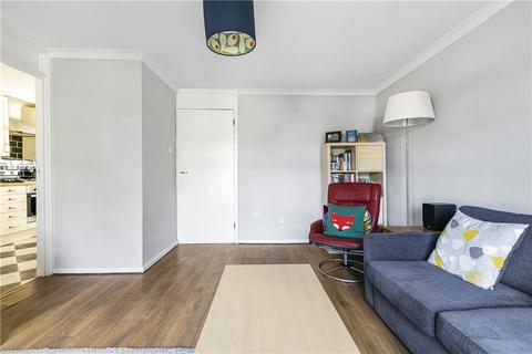 41 Cheriton Close, London, W5 1TR