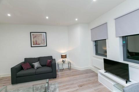 1 bedroom flat for sale, 4 Mondial Way, Hayes UB3