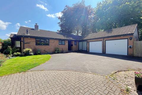7 Down Lodge Close, Alderholt, Fordingbridge, SP6 3JA