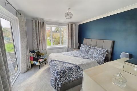 7 Down Lodge Close, Alderholt, Fordingbridge, SP6 3JA
