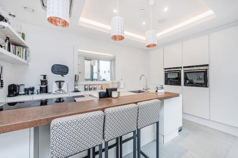 4 bedroom terraced house for sale, Sunlight Mews, London, SW6