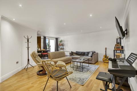 2 bedroom terraced house for sale - Seven Kings Way, Kingston Upon Thames KT2