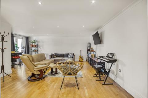 2 bedroom flat for sale, Seven Kings Way, Kingston Upon Thames KT2