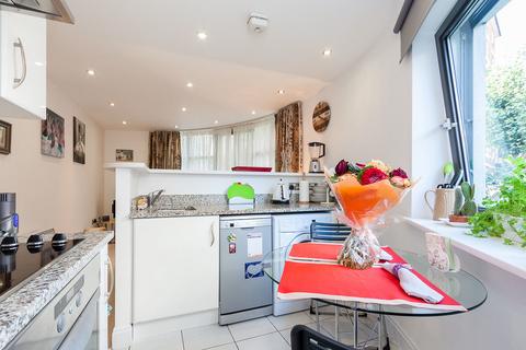 1 bedroom terraced house for sale, MONTAIGNE CLOSE, London SW1P