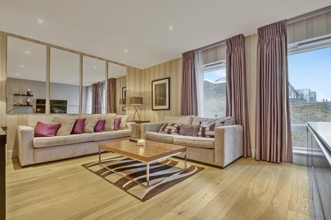 2 bedroom flat for sale, 2 Tournay Road, London SW6