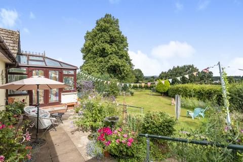 5 bedroom detached bungalow for sale, Velindre,  Hay-on-Wye,  LD3