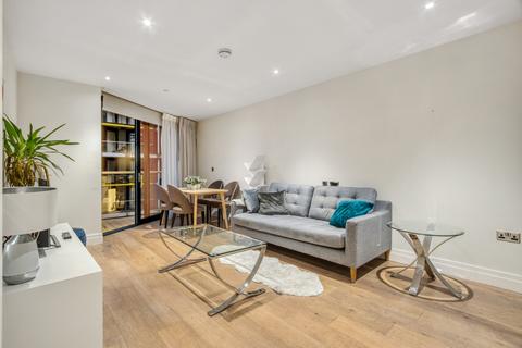2 bedroom terraced house for sale - 4 Riverlight Quay, London SW11