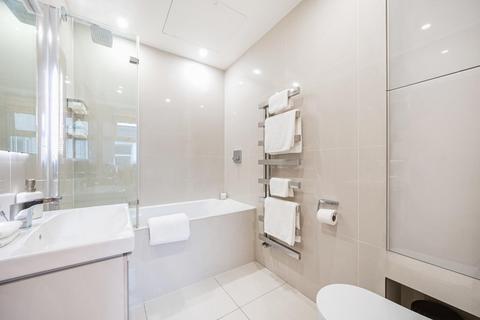 Flat 2, 72 Queens Road, London, SW19 8LR
