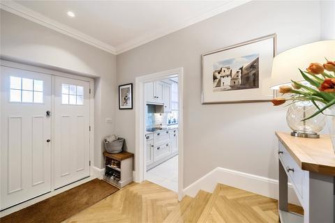 4 bedroom semi-detached house for sale, Totteridge Common, London, N20