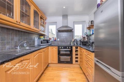 2 bedroom detached house to rent, Midship Close,Canada Water, SE16