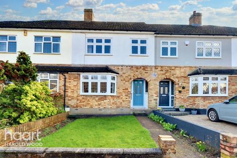 74 Prospect Road, Hornchurch, RM11 3TZ
