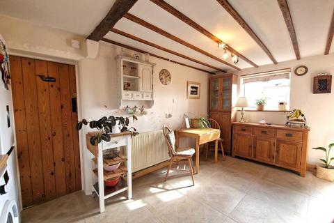 Pear Tree Cottage Trunch Hill, Denton, Harleston, IP20 0AQ