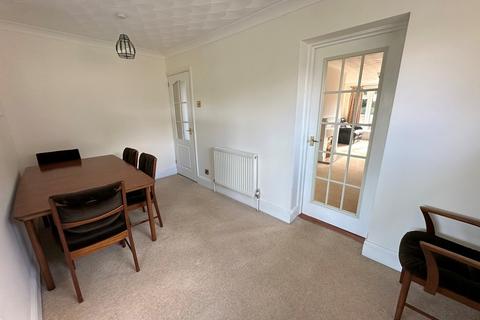 2 bedroom detached bungalow to rent, Hardwick Lane, Bury St. Edmunds