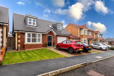 3 bedroom detached house for sale - 10 Yeavering Court, Belford, Northumberland