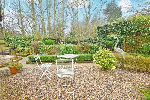 15 Barberry Close, Harrogate, HG3 2NZ