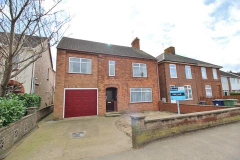 4 bedroom detached house for sale, West End, Peterborough PE7