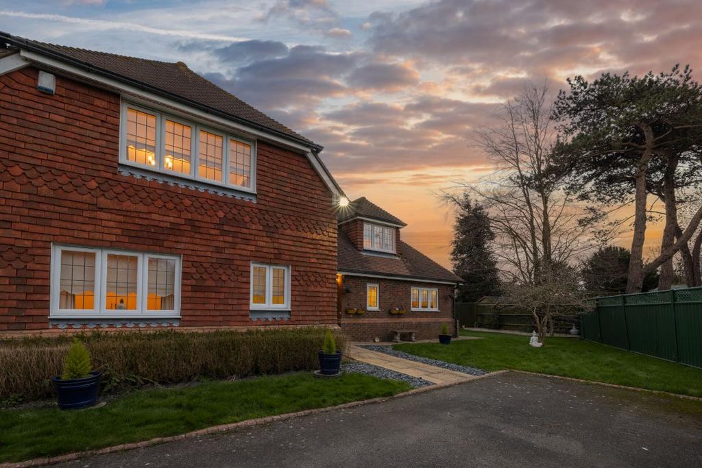 Houses For Sale On Willingdon Road Eastbourne at Jessica Moloney blog