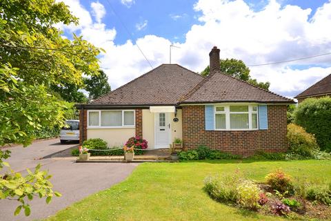 3 bedroom bungalow for sale, Cranleigh Road, Ewhurst, GU6