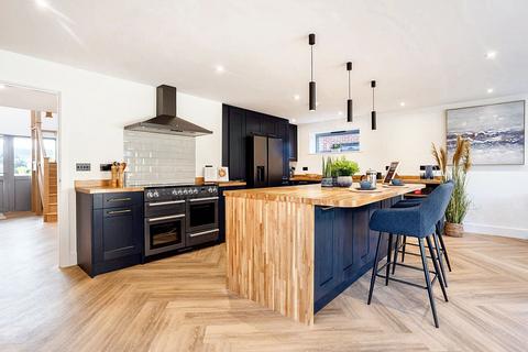 5 bedroom detached house for sale, Elms Ride, West Wittering, PO20