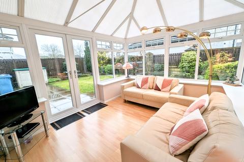 39 Carrick Drive, Irvine, KA12 8SA