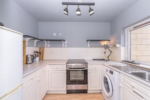 20/7 Balfour Place, Edinburgh, EH6 5DW
