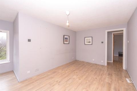 20/7 Balfour Place, Edinburgh, EH6 5DW