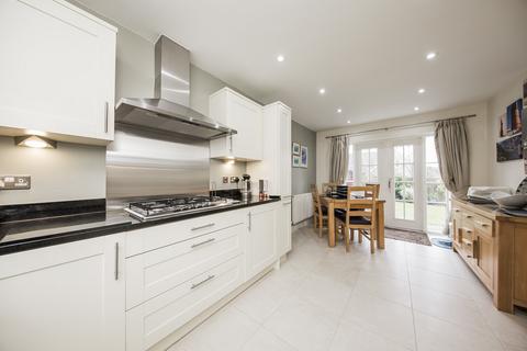 4 bedroom link detached house for sale, Nassau Drive, Crowborough