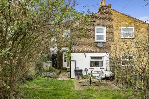 31 Perry Hill, London, SE6 4LF