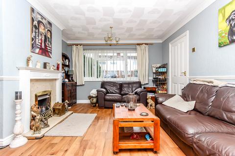 3 Clayland Close, Bozeat, Wellingborough, NN29 7NT