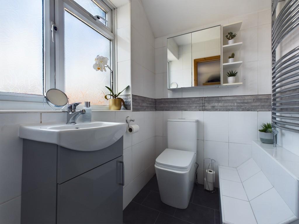 Master Ensuite