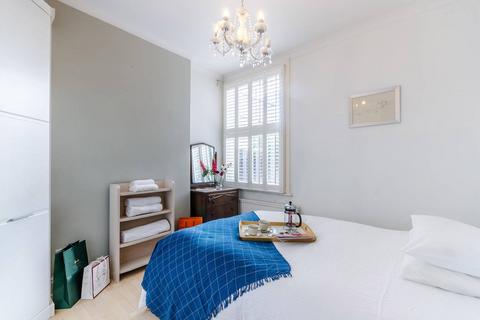 2 bedroom flat to rent, Valetta Road, Wendell Park, London, W3