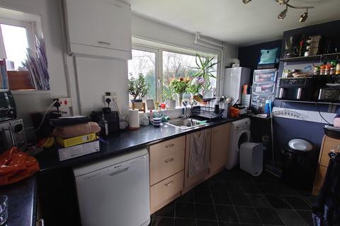 4 bedroom semi-detached house for sale, Edgeley Road, Biddulph, Stoke-on-Trent