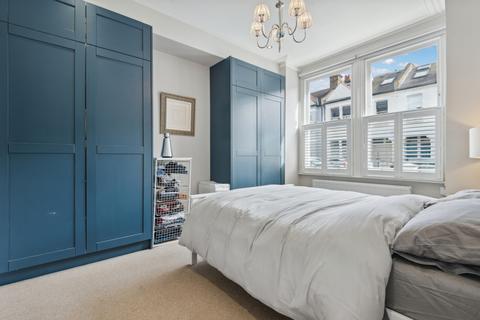 3 bedroom flat for sale, Wardo Avenue, London