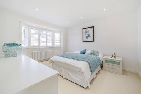 42 Beech Grove, Mitcham, CR4 1LH
