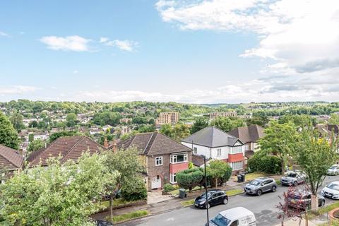 undefined, Maplehurst Square, The Grove, Coulsdon