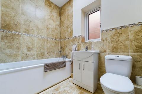 2d Bagridge Road, Wolverhampton, WV3 8HW