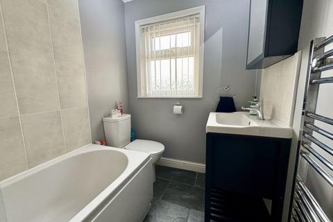 37 Wentworth Road, Grimsby, DN34 4AR