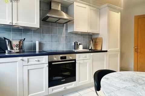 2 bedroom apartment for sale, Caversham Place, Sutton Coldfield B73