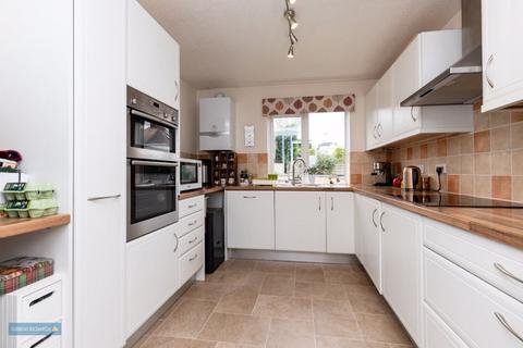 3 bedroom apartment for sale - MIDDLEWAY