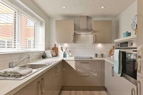 2 bedroom apartment for sale, Manns Lodge, Central Cranleigh