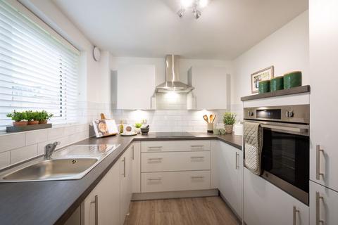 2 bedroom apartment for sale, Manns Lodge, Central Cranleigh