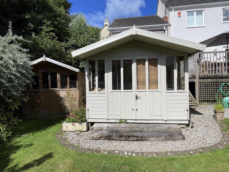 Summer House /...