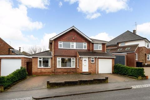 4 bedroom detached house for sale, Pipers Croft, Dunstable