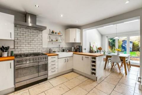 3 bedroom terraced house to rent - Heathville Road, Crouch Hill, London