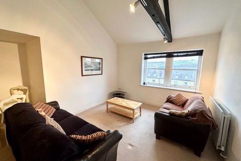 1 bedroom apartment for sale, Whitaker House Apartments, Charlotte Close, Halifax