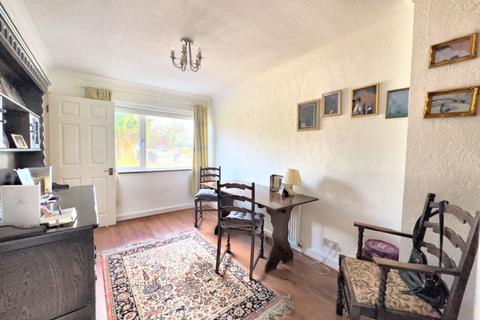 4 bedroom detached house for sale - Milverton Close, Sutton Coldfield B76 1NB