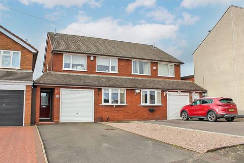 3 bedroom semi-detached house for sale, Grosvenor Road, LOWER GORNAL, DY3 2PS