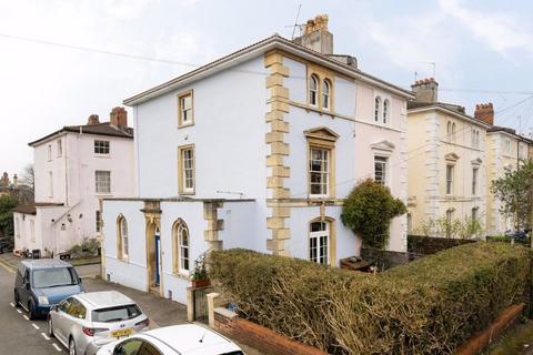 5 bedroom semi-detached house for sale - Highbury Villas|Kingsdown
