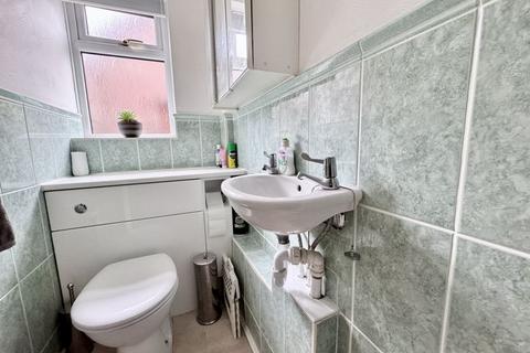 8 Kestrel Drive, Sutton Coldfield, B74 4XW
