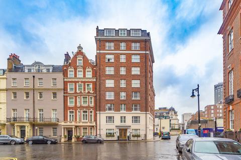 Ground floor flat to rent, Hill Street, Mayfair W1J